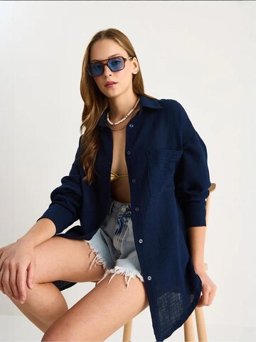 Camicia da donna di Bianco Lucci in blu