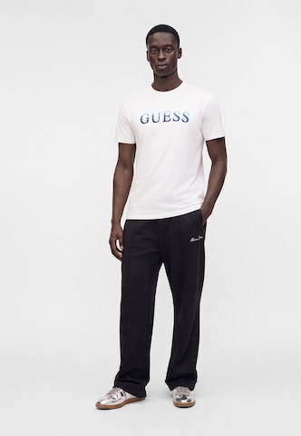 GUESS - Camiseta en blanco