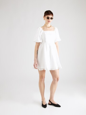 PIECES - Vestido 'DAZZELING' em branco
