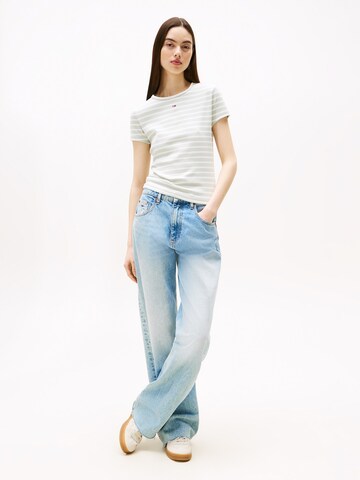 Tommy Jeans Тениска 'Essential' в зелено