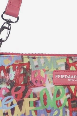 Frieda & Freddies NY Handtasche klein One Size in Mischfarben