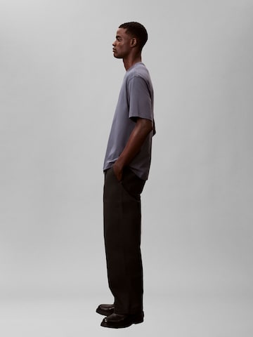 Maglietta di Calvin Klein Jeans in grigio