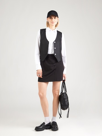 ABOUT YOU Пола 'Madlen' в черно