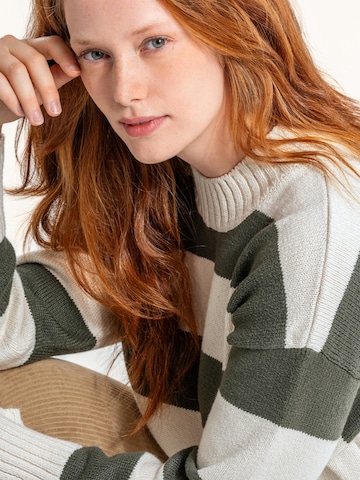 Living Crafts Pullover 'SELANIA' in Beige