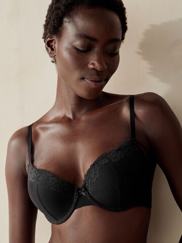 Next - Push-up Sujetador en negro: frente