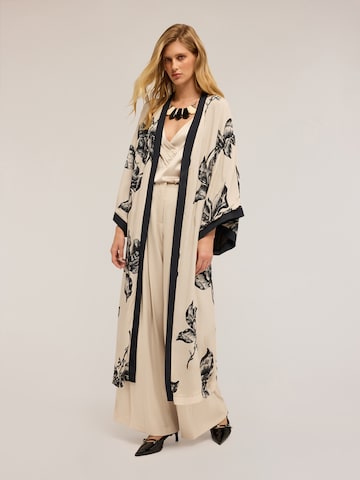 MOTIVI - Kimono en blanco