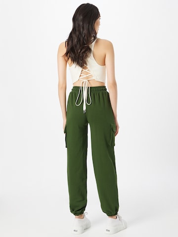 Nasty Gal - Tapered Calças cargo em verde