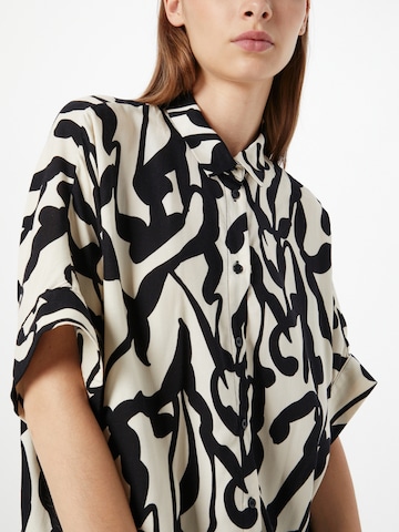 Monki Bluse in Weiß