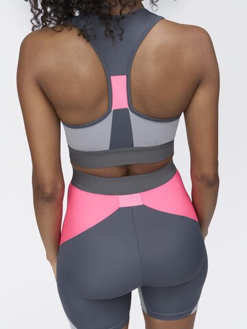 Medium Support Soutien-gorge de sport 'Kokoda' Horizon Athletic en gris