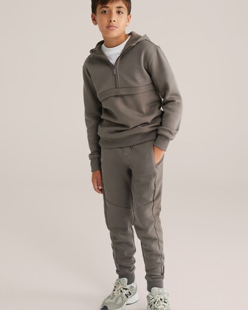 WE Fashion Tapered Jogginghose in Braun