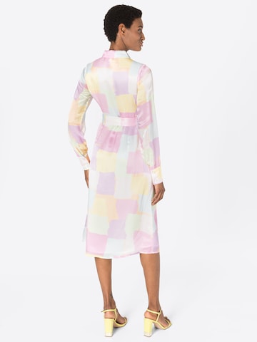 Robe-chemise 'MINA' Olivia Rubin en mélange de couleurs
