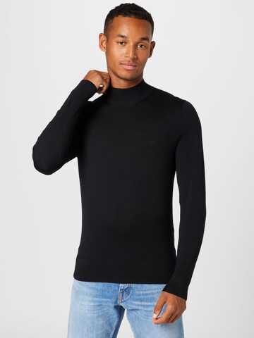 Pullover di Calvin Klein in nero: frontale