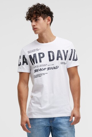 CAMP DAVID Shirt in White: front
