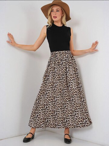 Bigdart Skirt in Brown