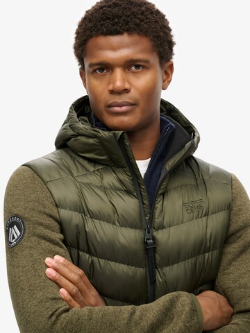 Superdry & Co Prechodná bunda 'Storm' - Zelená