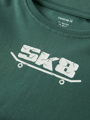 NAME IT Koszulka 'NKMVARTO' w kolorze zielony