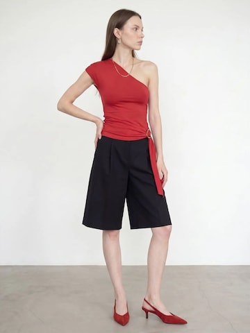 Dilvin Blouse in Red