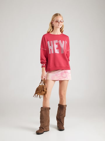 Felpa 'HEY!' di miss goodlife in rosso