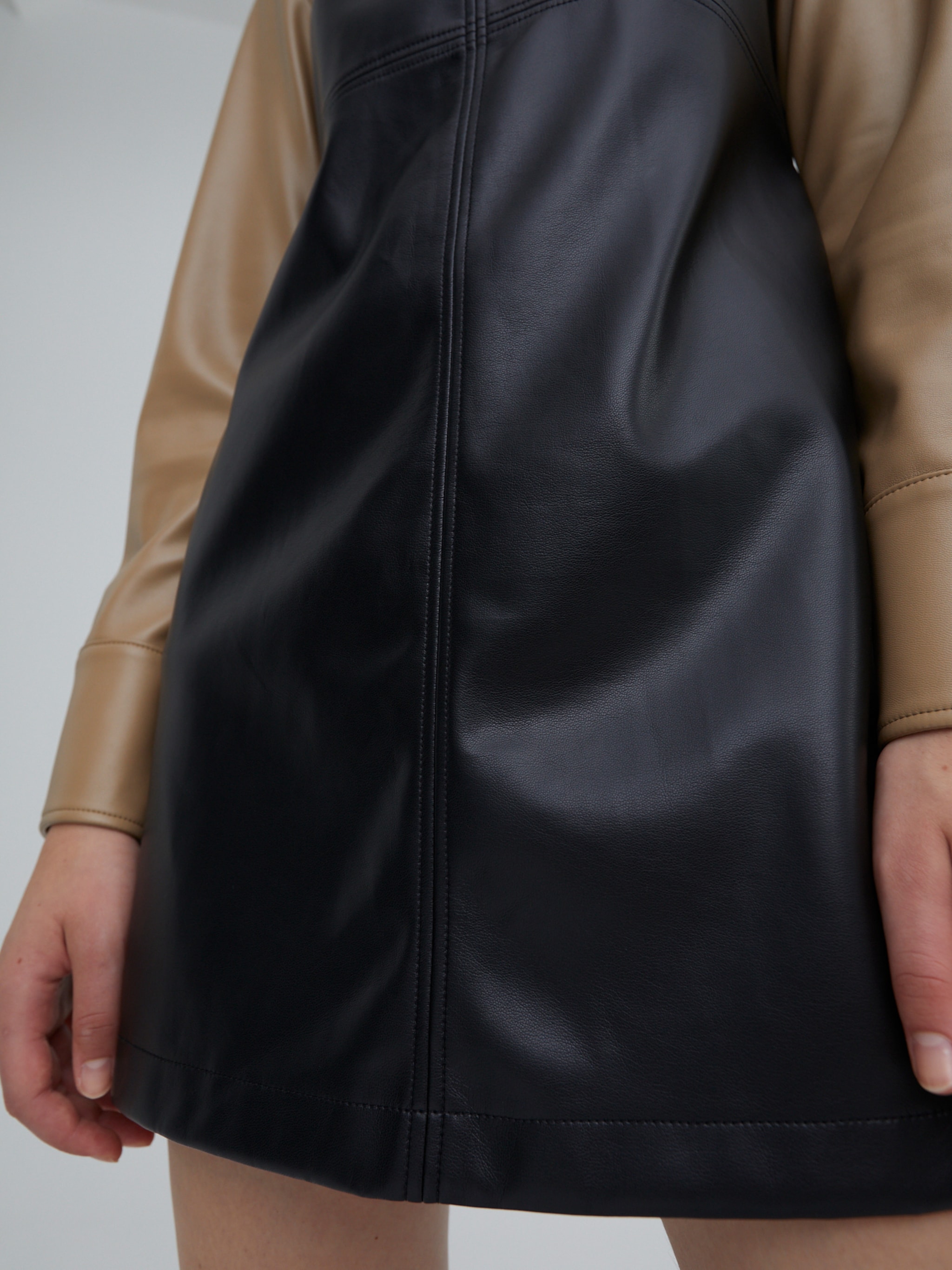 EDITED Produits Robe 'Halle' noir