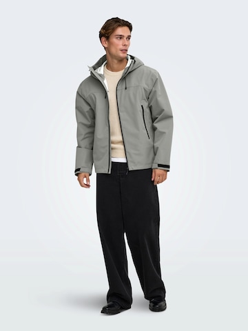 Only & Sons - Chaqueta funcional 'ONSRaz' en gris