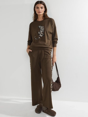 Tuta da jogging di Hiccup in marrone: frontale