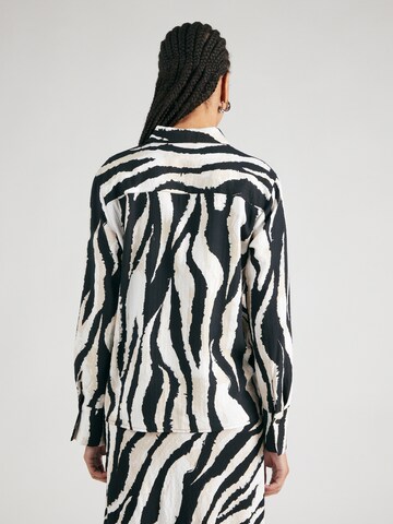 VERO MODA Halenka 'VMSara' – černá