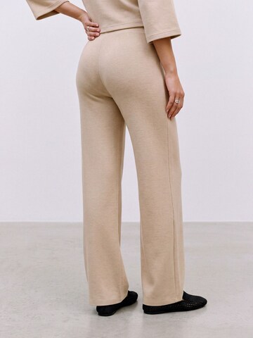 MAMALICIOUS Regular Pants in Beige