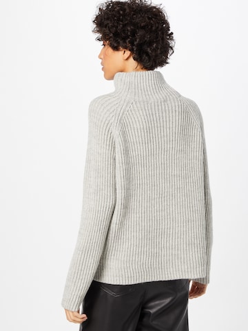DRYKORN Sweater 'Arwen' in Grey
