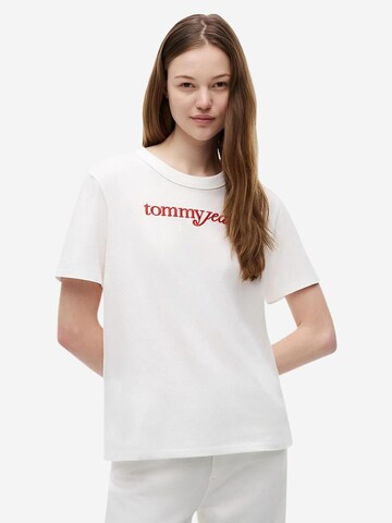 Maglietta 'DW0DW22812' di Tommy Jeans in bianco: frontale