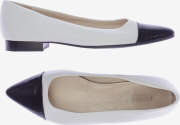 PETER KAISER Flats & Loafers in 37,5 in White: front