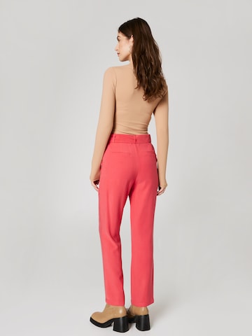 Guido Maria Kretschmer Women Regular Pants 'Tessa' in Pink