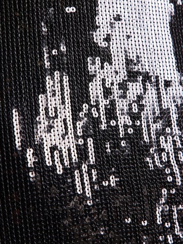 VERSTIQUE - Saia em preto