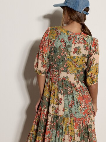 Apricot Dress ' ' in Green