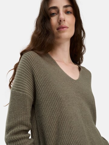 CAMEL ACTIVE Strickpullover mit V-Ausschnitt in Grün