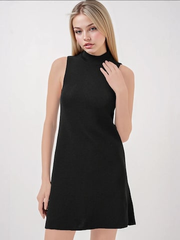 Bigdart Knitted dress in Black: front