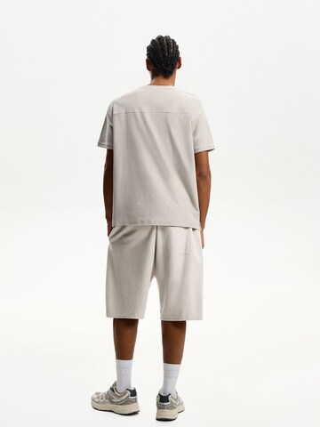 Bershka Regular Trousers in Grey