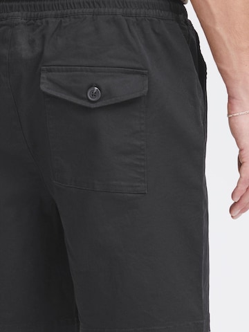 !Solid - Loosefit Calças chino 'JOE' em preto
