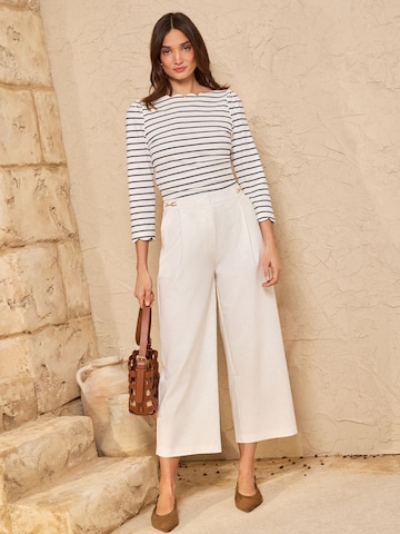 love & roses Laiad sääred Voltidega püksid, värv valge