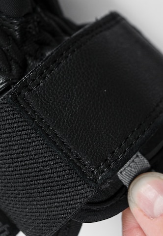 REUSCH Fingerhandschuhe 'Alp-X TOUCH-TEC™' in Schwarz