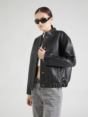 Abercrombie & Fitch Демисезонная куртка 'CLASSIC' в Черный: спереди