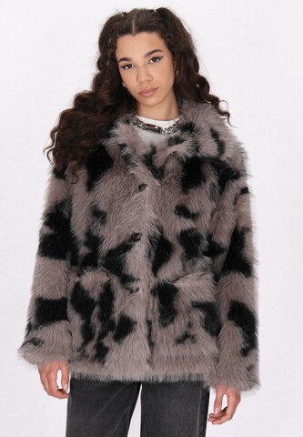 myMo ROCKS Jacke in Grau: Vorderseite