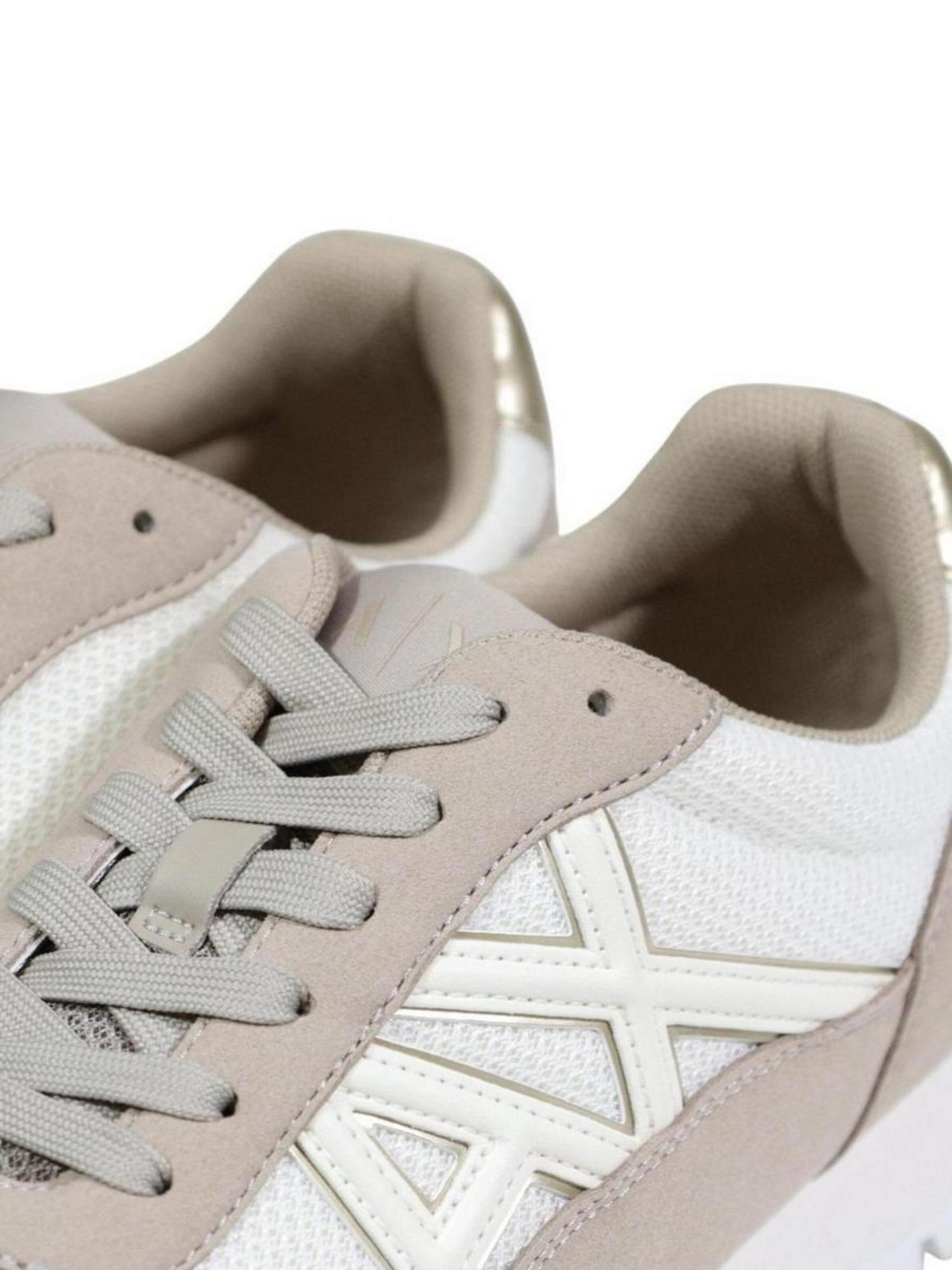 ARMANI EXCHANGE - Zapatillas deportivas bajas 'XW002150 AF19388' en beige