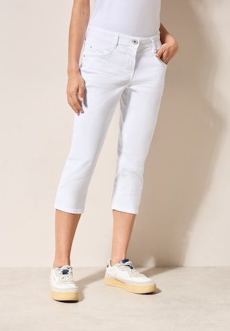 CECIL Loose fit Jeans in White: front