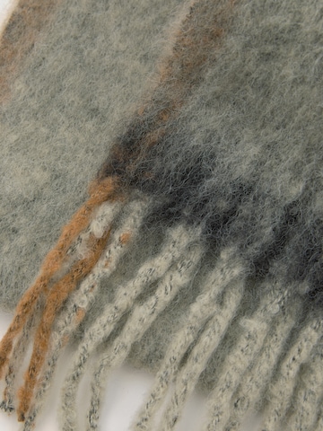 Pull&Bear Veliki šal | siva barva