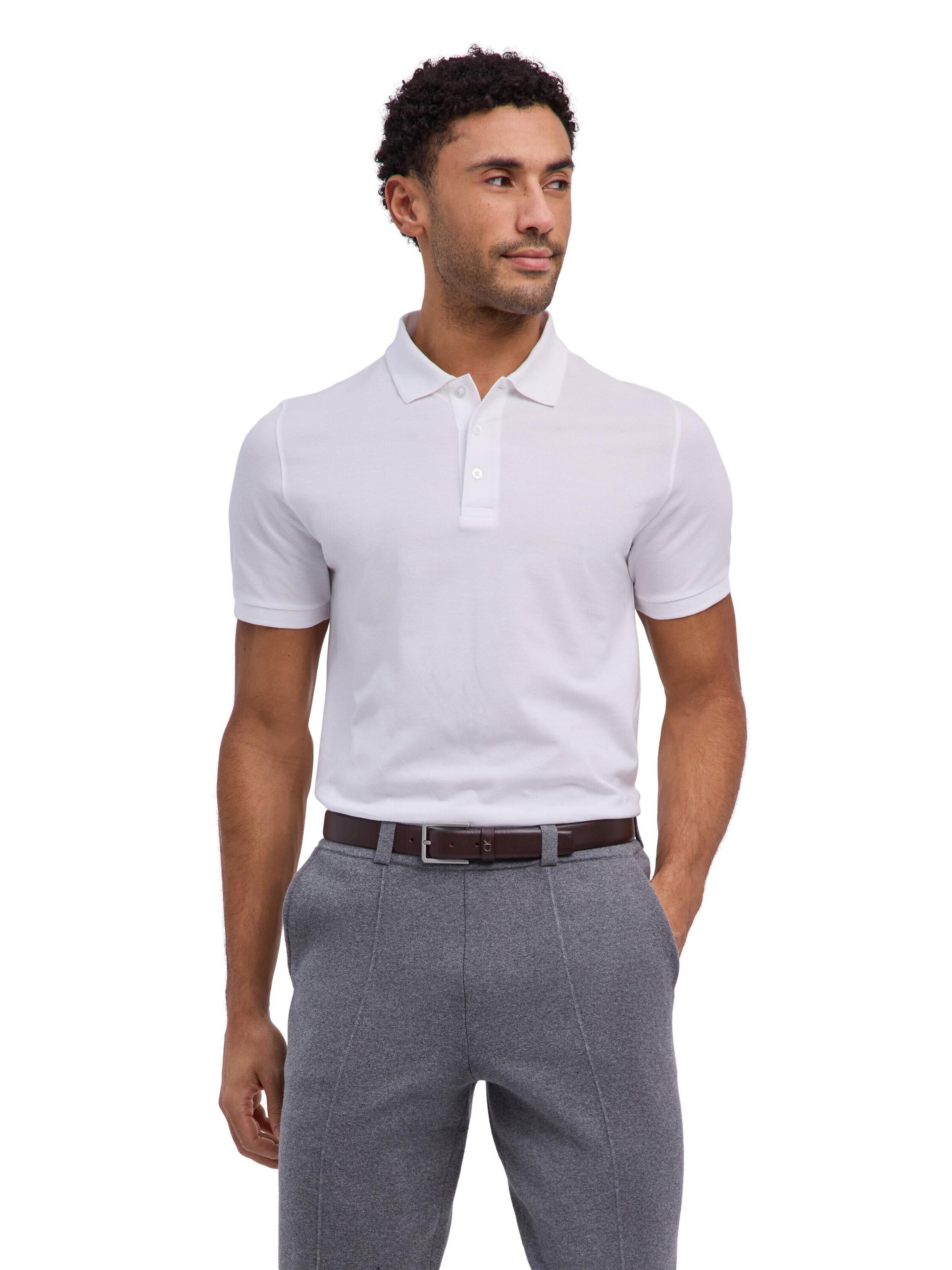 FALKE Shirt 'Essential'‌‌‌ in Weiß: Vorderseite