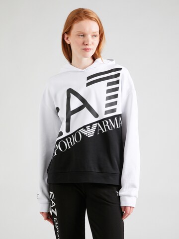 Sweat-shirt EA7 Emporio Armani en noir : devant