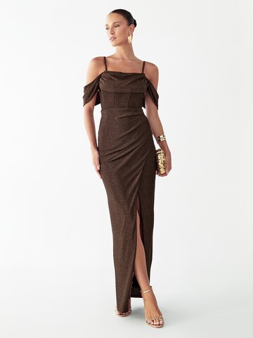 BWLDRVečernja haljina 'AMIE' - smeđa boja