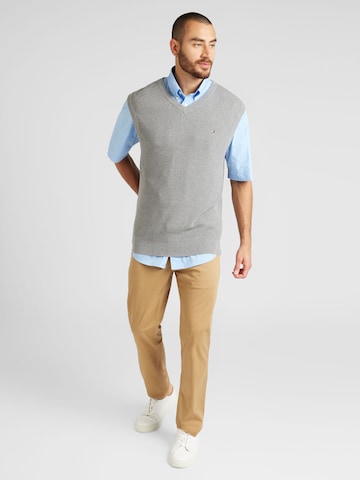 TOMMY HILFIGER Vesta - Sivá