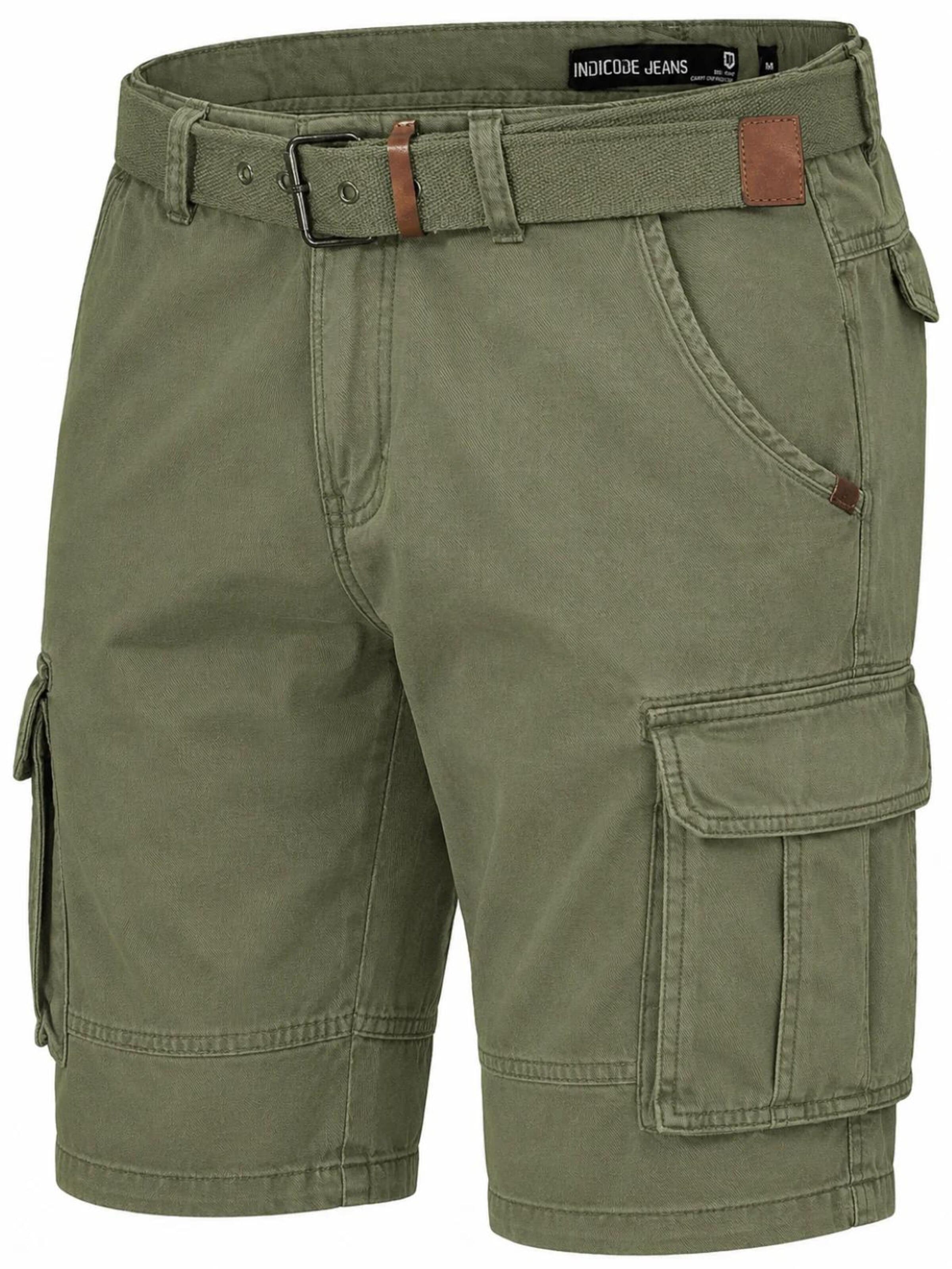 INDICODE Cargo Pants in Green: front