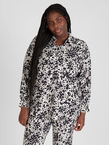 Chemisier 'JOSIE' Vero Moda Curve en beige : devant